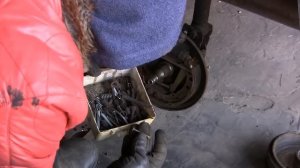 Гольф 2 Меняем задние колодки и подшипник ступици, видео 1