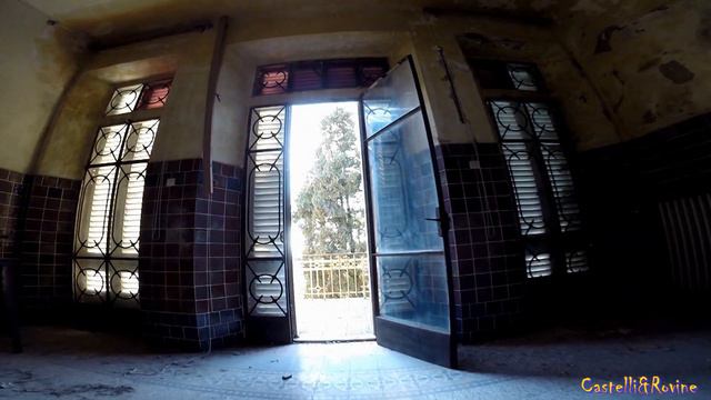 LA VILLA DEI RIFLESSI DOVE HA SOGGIORNATO GUGLIELMO MARCONI - by CASTELLI & ROVINE - URBEX ITALIA смотреть онлайн