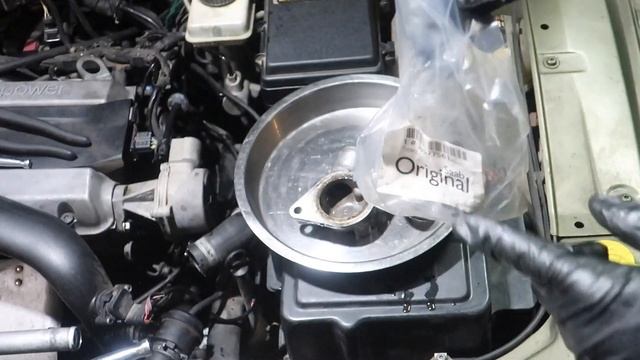 Saab 9-5 Thermostat Replacement! смотреть онлайн