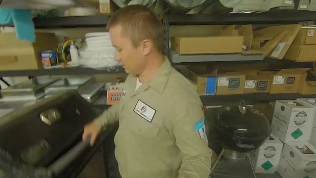 В логове зверя Yelp - Стас строит будущее смотреть онлайн