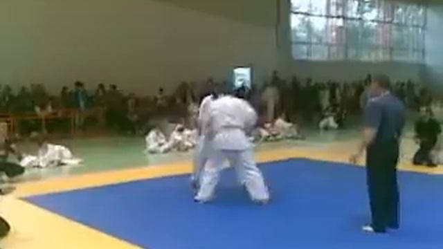 Cupa Oyama 2010 Semifinale -90 kg Daniel Rusu kyokushin смотреть онлайн