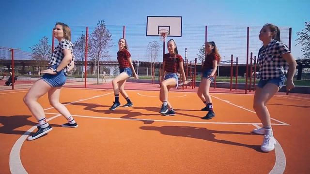 Dancehall. Уроки танцев в школе танцев Dance Life. Sean Paul. Kira Pakhomova, дэнсхолл видео смотреть онлайн