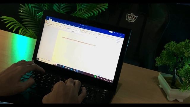 REVIEW LENOVO THINKPAD X280 | LAPTOP PALING POWERFULL PADA MASANYA смотреть онлайн
