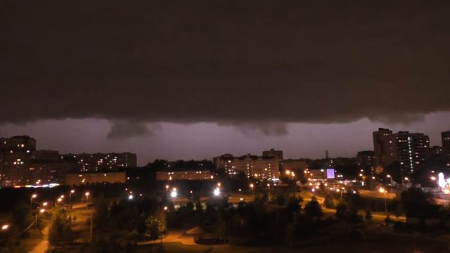 Гроза. Люблино. Москва. 13.07.2016 смотреть онлайн