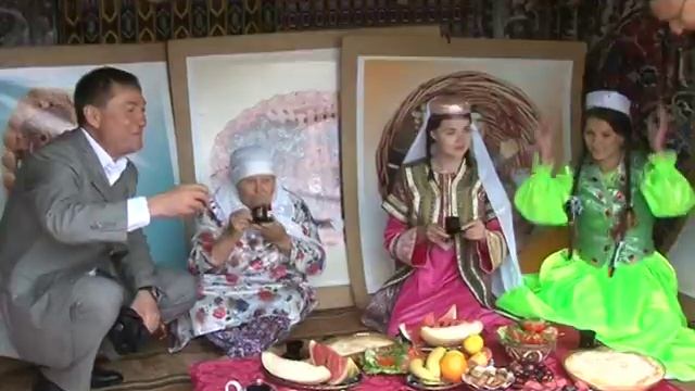 Крепость города Биляр, татарское подворье и "Деревня дружбы" смотреть онлайн