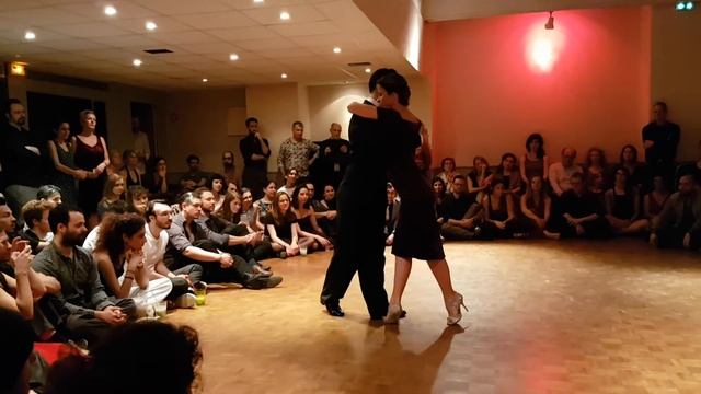 Fausto Carpino & Stephanie Fesneau ❤ @ Milonga El Garrón _Paris смотреть онлайн