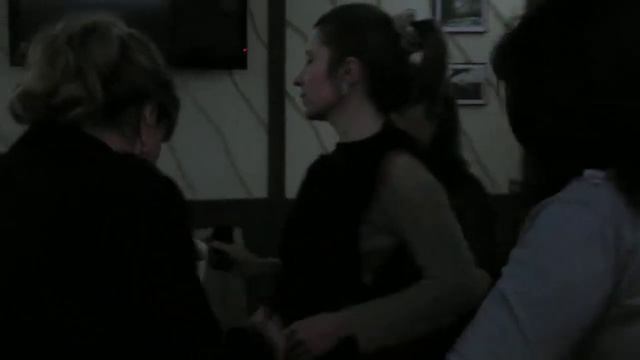 Вдохновенно танцуем импровизированный быстрый танец. When we have inspiration to dance! смотреть онлайн