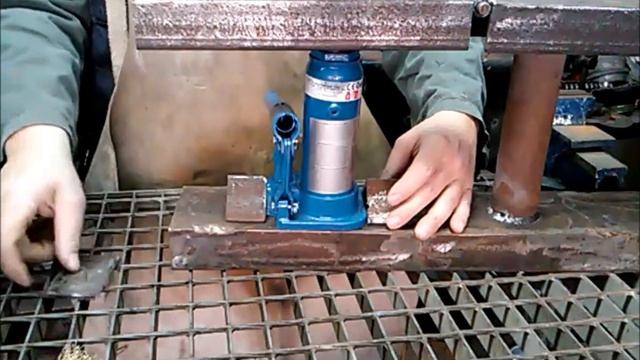 Homemade tube bender/roll bender for greenhouse step by step part1 смотреть онлайн