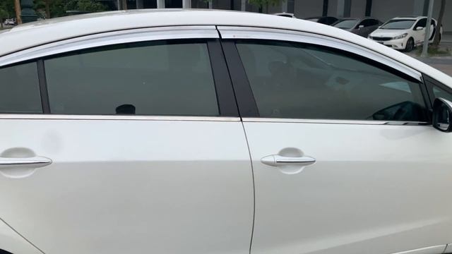 Kia Cerato 1.6MT 2017 có sạc không dây. Sedan đẹp sang, giá rẻ lại trả góp được. ☎️ 0979336661 смотреть онлайн