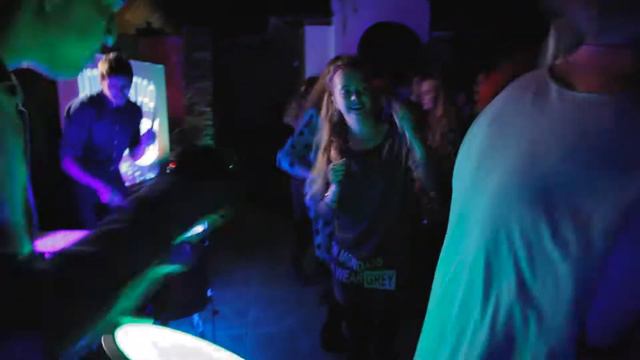 Drum Party by Anatoly Berlin смотреть онлайн