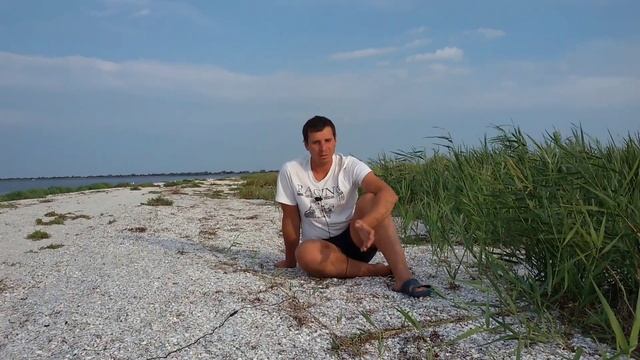 На что ловится рыба в Черном море на какие приманки и наживки остров Джарылгач Скадовск Лазурное смотреть онлайн