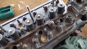 закинули ГБЦ на блок Д 65 ЮМЗ 6 Егора