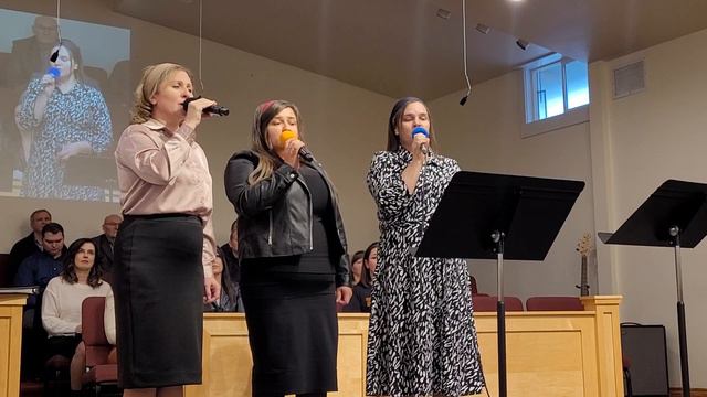 Бог сегодня созидает храм// смотреть онлайн