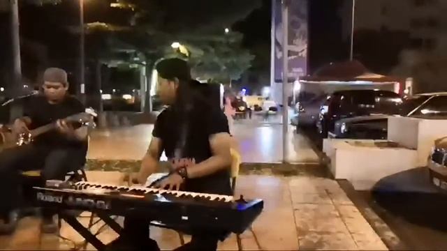 Layan Busking смотреть онлайн