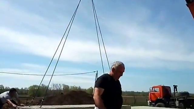 Стройка. Этап 13.2. Монтаж плит перекрытия. Кадр 2 смотреть онлайн