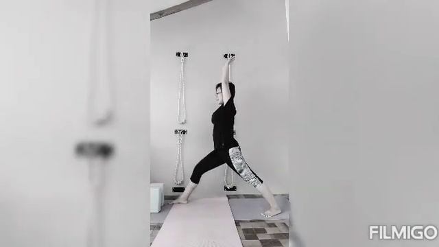 Prenatal Yoga - Stabilisasi Panggul Warrior 1 (virabhadrasana 1) смотреть онлайн