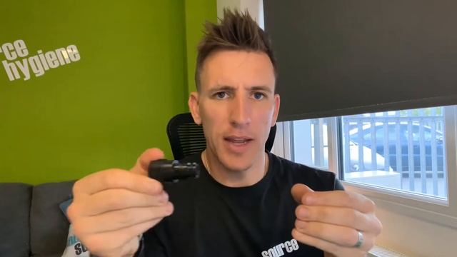 How to insert the nozzle on the Victory Ecostatics Sprayer смотреть онлайн