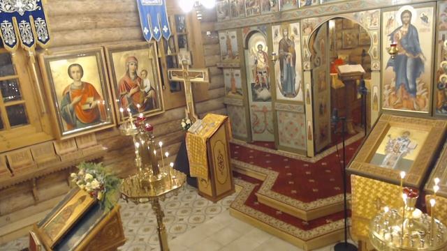 Молебен Спиридону Тримифунтскому смотреть онлайн