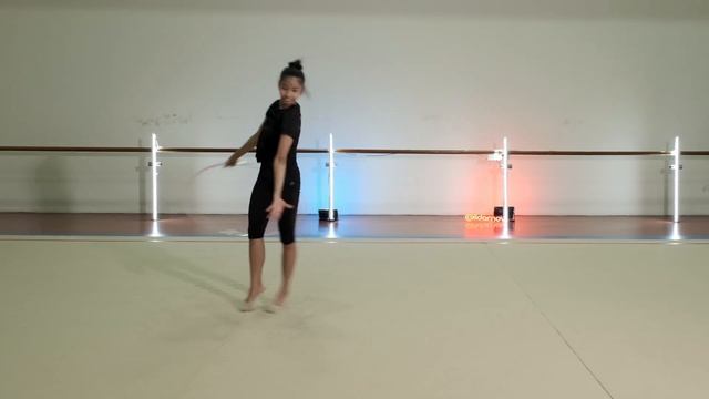 Dance steps with ball hoop ribbon and clubs for Rhythmic Gymnastics routines смотреть онлайн