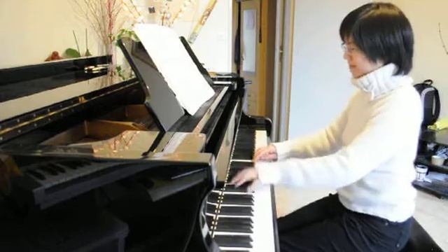 2014 : Kim joue Mazurka Opus 7 N°1 de Chopin смотреть онлайн