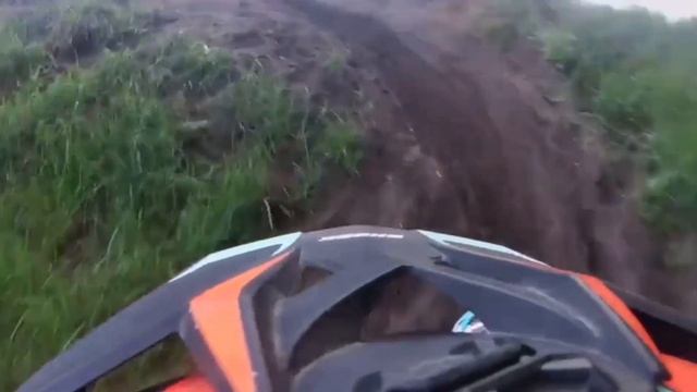 Покатушки на питбайке по кросс. Треку на Kayo125