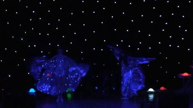 2) Ночная сказка