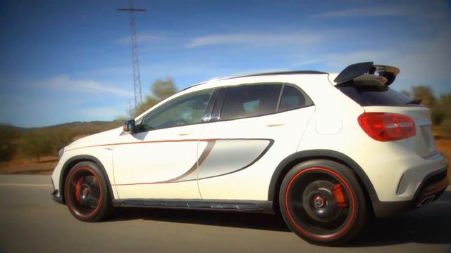 New Mercedes GLA 45 AMG Edition 1 Driving Scenes Full HD смотреть онлайн