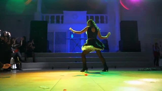 INSIDE DANCE STUDIO смотреть онлайн