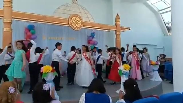 школьный вальс смотреть онлайн