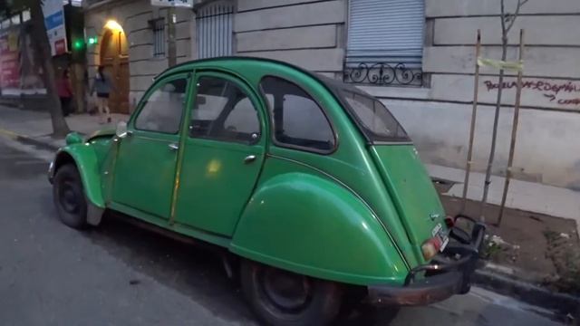 Обзор авто Citroen 2CV #наулицахАргентины