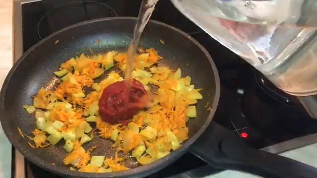 ЛЕНИВЫЕ ГОЛУБЦЫ. Нежная вкуснотища, которая готовится проще и быстрее классических голубцов. смотреть онлайн