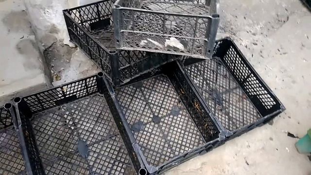 СТУПЕНЬКИ и ЛАВОЧКА из ЦЕМЕНТА И ПЛАСТИКОВЫХ ЯЩИКОВ смотреть онлайн