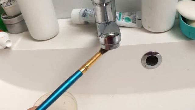 ПРАНК НАД СЕСТРОЙ!!! РАСКРАСИЛА ЛИЦО КРАСКОЙ!!! смотреть онлайн