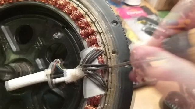 Замена датчиков Холла у мотор-колеса ☸ смотреть онлайн