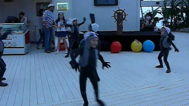 Бешенные Лягушки в ТРЦ "Хан Шатыр" смотреть онлайн