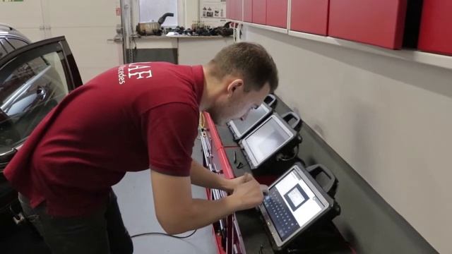 Steuergerät Codieren Airbag SRS W205 W204 W203 C-Klasse смотреть онлайн