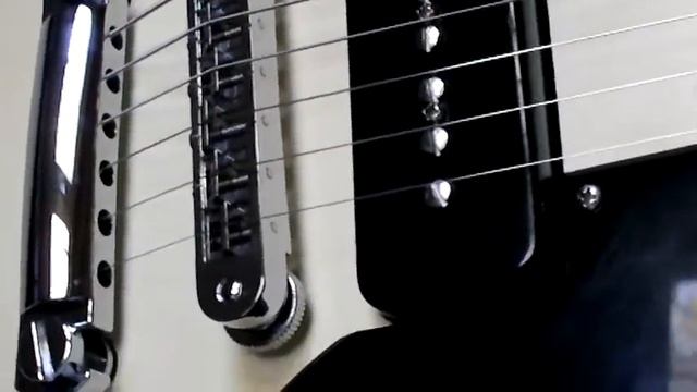 Gibson SG Special 60's Tribute w/ p90s, 50's wiring and Russian PIO caps (no sound) смотреть онлайн