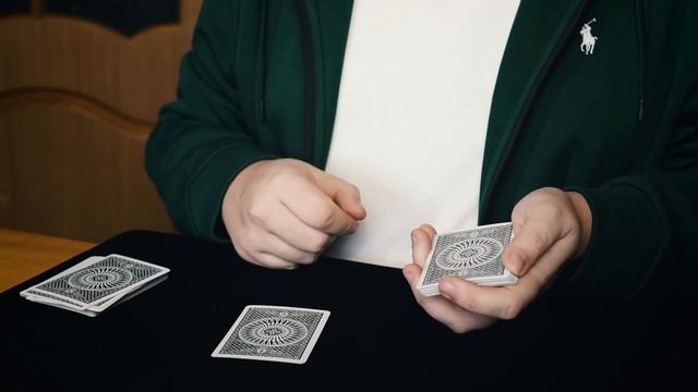 Лучший КОВРИК для ФОКУСОВ С КАРТАМИ / ОБУЧЕНИЕ ФОКУСУ смотреть онлайн