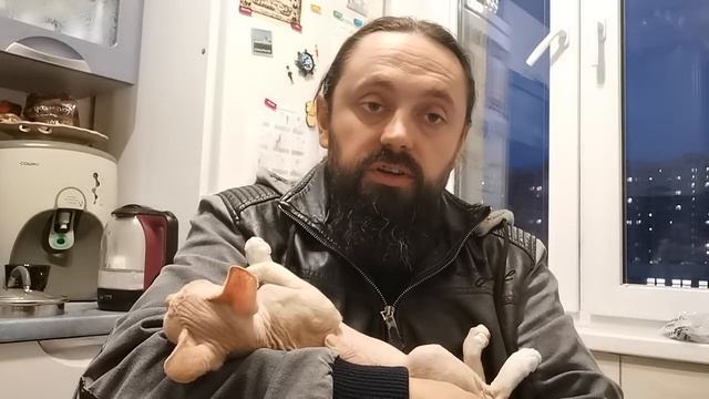 Почему одни священники благословляют молитву по согл, а др нет! смотреть онлайн