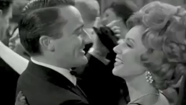 Man From Uncle - Russian Dancing Man смотреть онлайн