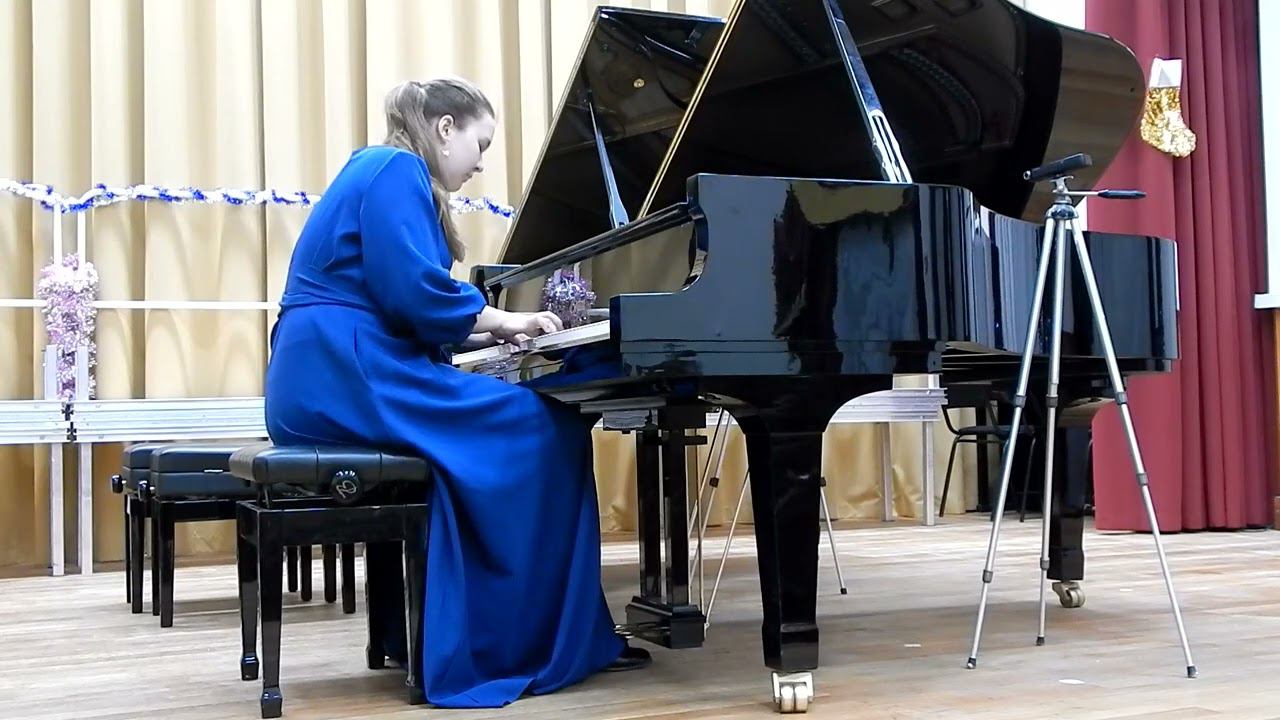 21. И.С. Бах - «Трехголосная инвенция соль минор», исп. Серова Ольга (7 класс) смотреть онлайн