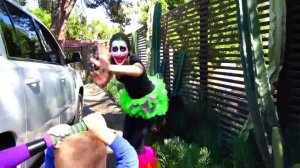 Bad Baby ДЖОКЕР Раздавил Щенячий Патруль FREAKY JOKER Crushes Baby Paw Patrol