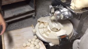 Тестоделитель - округлитель