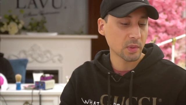 Инстасамка в зеленке рассказала о нападени смотреть онлайн