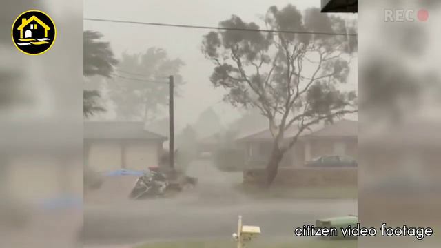 Australia is scary!! Extreme Weather Causes Strong Wind Storms in New South Wales Australia Today смотреть онлайн