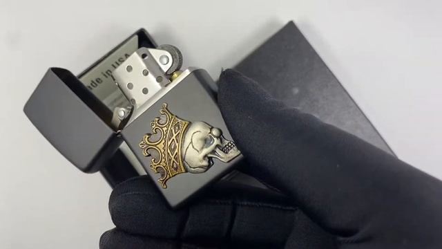 29100 Зажигалка Zippo King Skull Emblem, Black Matte смотреть онлайн