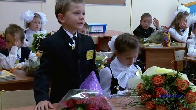 Test camcorder Sony PMW 200. First grade at a school in Moscow смотреть онлайн