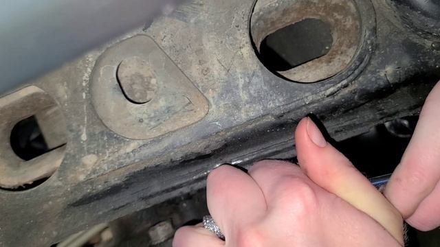 How to Change your Oil & Oil Filter - 2005 Chevy Trailblazer смотреть онлайн