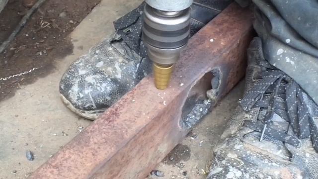 Изготовление адаптера к тяжелому дизельному мотоблоку,,Carver,, 9 л.с. (1 часть) смотреть онлайн