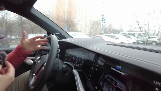 НОВЫЙ ТУАРЕГ 2021 - тест-драйв у дилера, цены и комплектации | Фольксваген Touareg 3.0 дизель смотреть онлайн